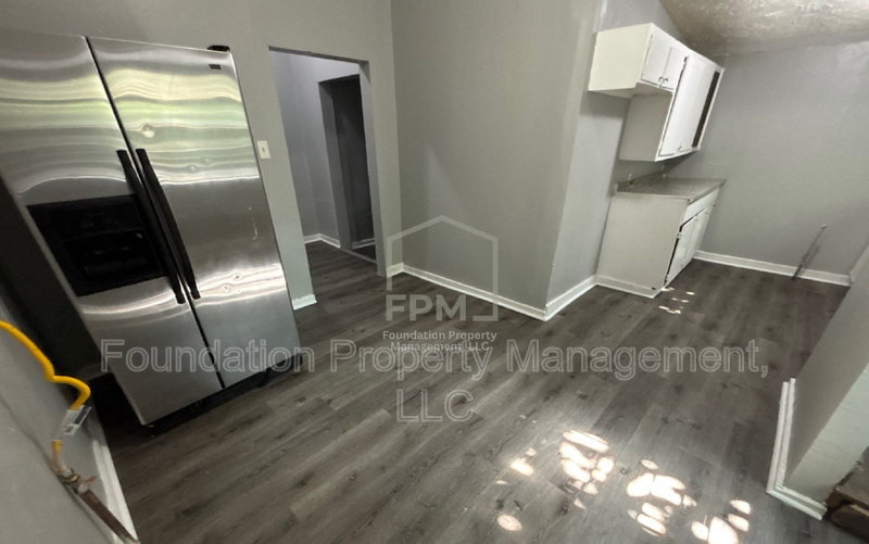 2632 Harvard Ave - Photo 3 of 12