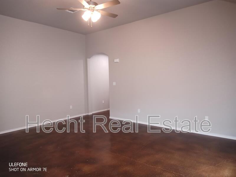 1144 Stanley Rd - Photo 7 of 18
