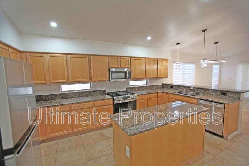 15313 N 104th Way - Photo 4 of 25