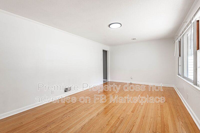 7723 Sni A Bar Rd - Photo 3 of 13