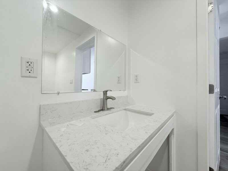 1258 Leighton Ave #B - Photo 5 of 40