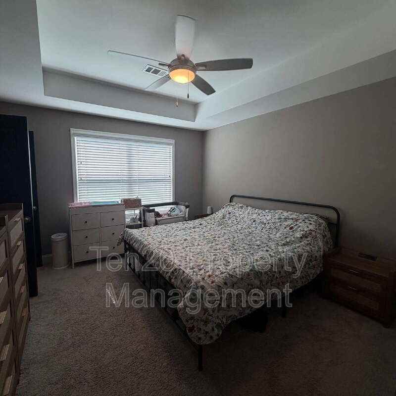 18 Vineyard Dr - Photo 6 of 12