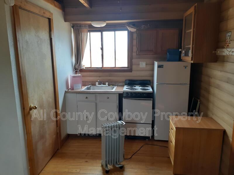 12A Cedar Ave - Photo 3 of 10