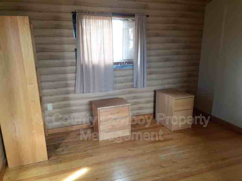 12A Cedar Ave - Photo 4 of 10