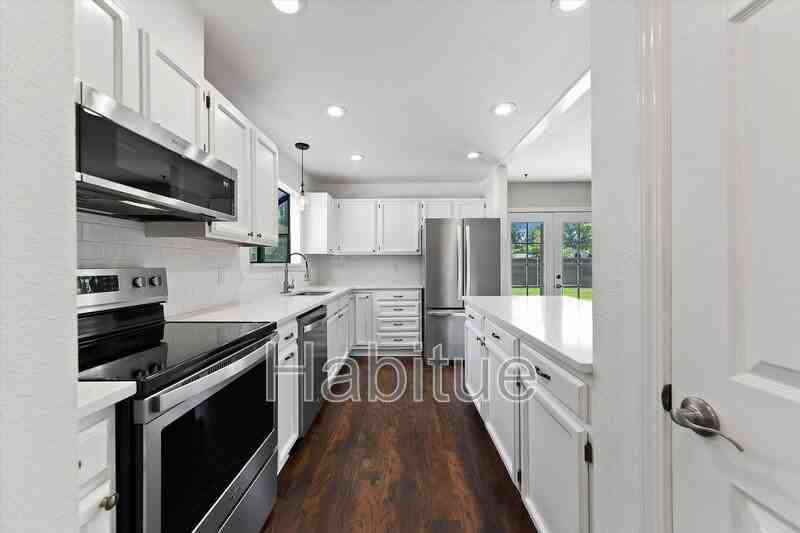 2403 W Irene St - Photo 6 of 43