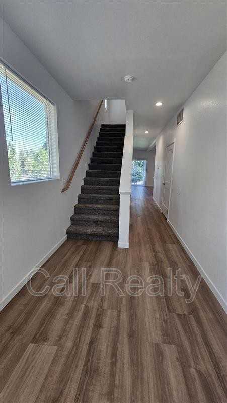 3811 E 12th Ave - Photo 2 of 26