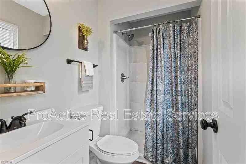 623 Redhorse Ln - Photo 7 of 20