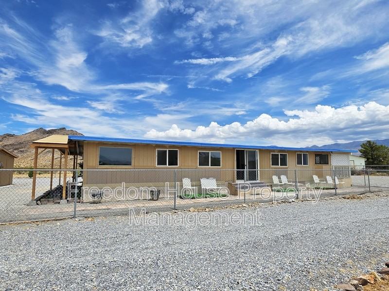 6901 N Mountain Vw - Photo 2 of 32