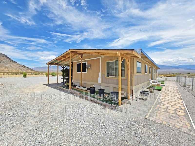 6901 N Mountain Vw - Photo 3 of 32
