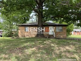 featured image of 291 Navy Dr
