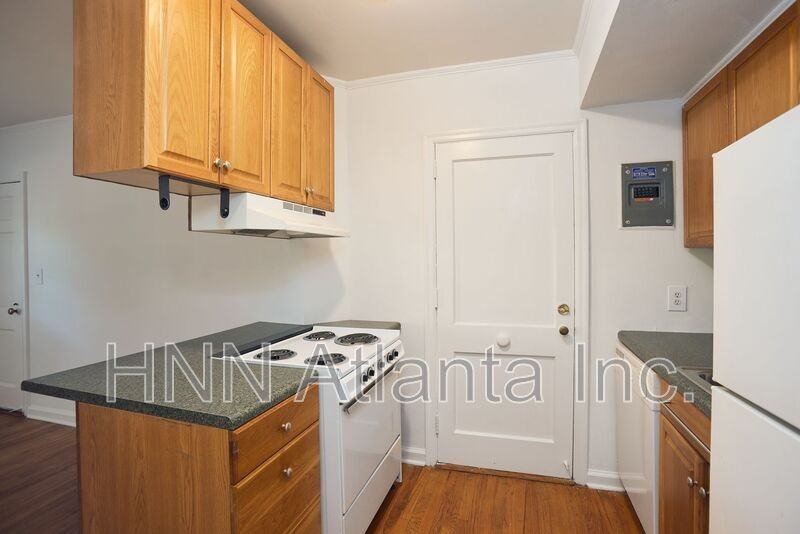 1361 Briarwood Dr Ne #2 - Photo 3 of 7