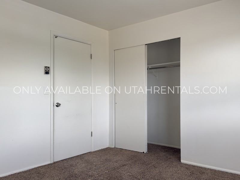 10 S Main St #C - Photo 6 of 15