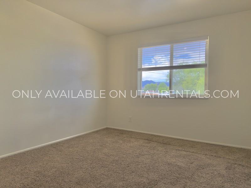 10 S Main St #C - Photo 7 of 15