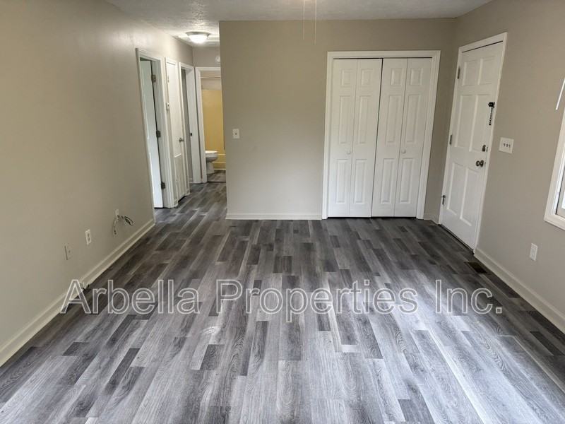 230 Booher Ln #4 - Photo 3 of 18