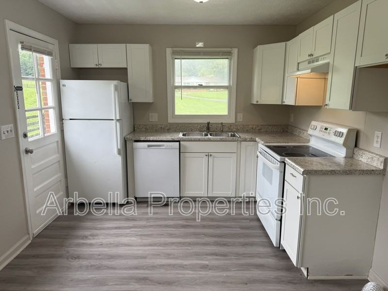 230 Booher Ln #4 - Photo 6 of 18