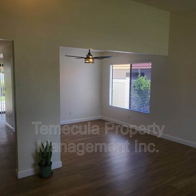 25451 Boxelder Dr - Photo 2 of 13