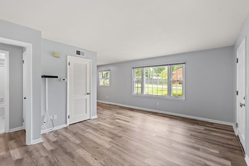 801 Lester Harris Rd - Photo 2 of 10