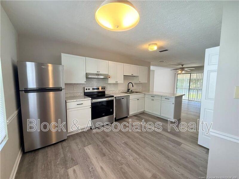 4075 Professional Dr - Photo 5 of 12