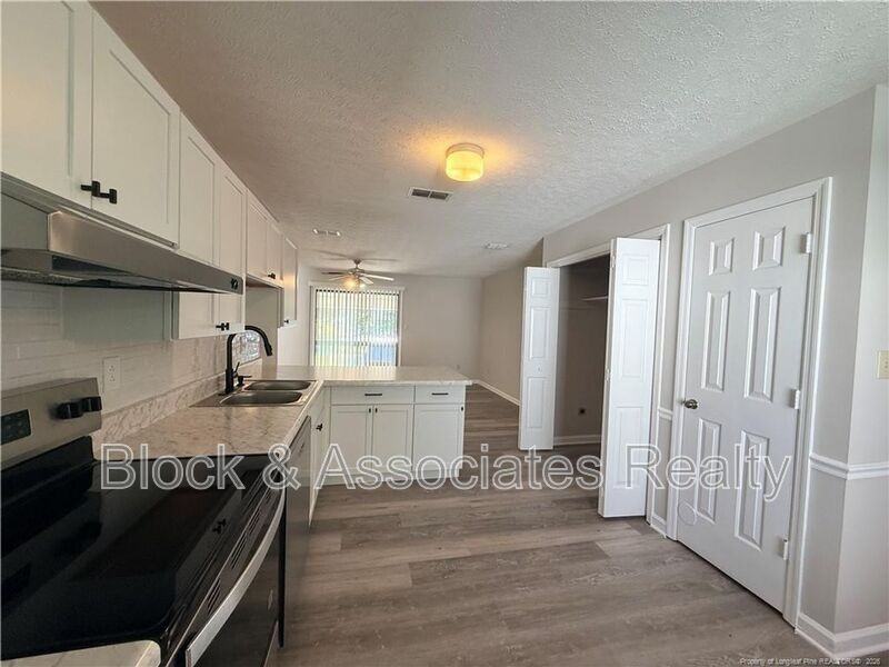 4075 Professional Dr - Photo 6 of 12
