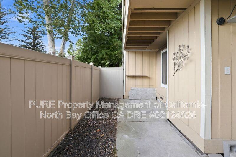 455 Enterprise Dr - Photo 5 of 21