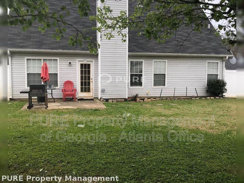 333 Summer Hill Cir - Photo 3 of 7