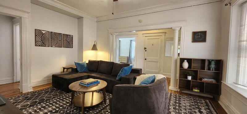 6009 Kingsbury Ave #2ndFL - Photo 2 of 36