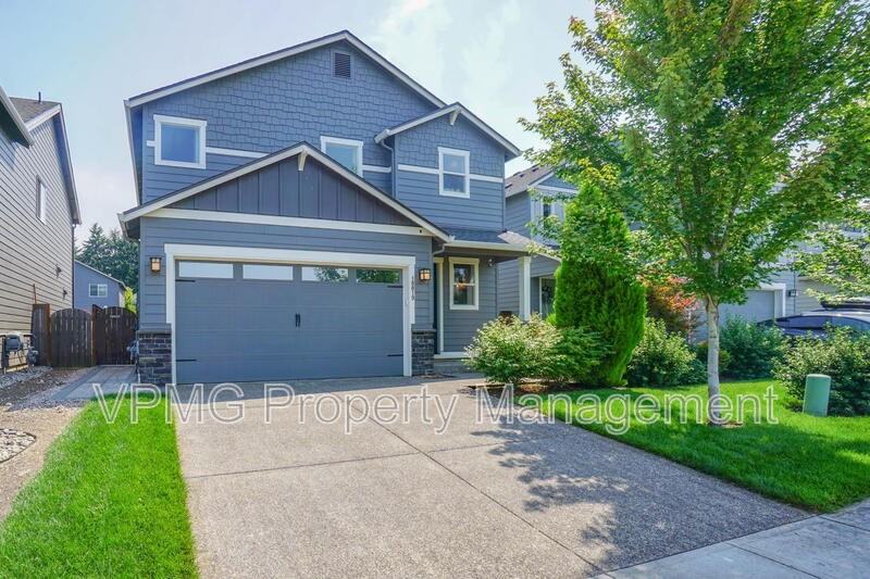 10819 Ne 99th Ave - Photo 2 of 43