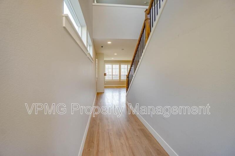 12501 Ne 102nd Way - Photo 6 of 44