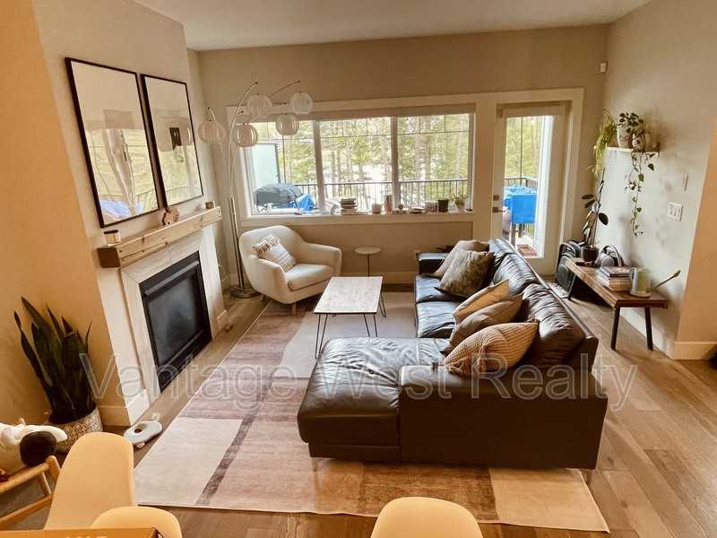 1411 Union Rd - Photo 2 of 19