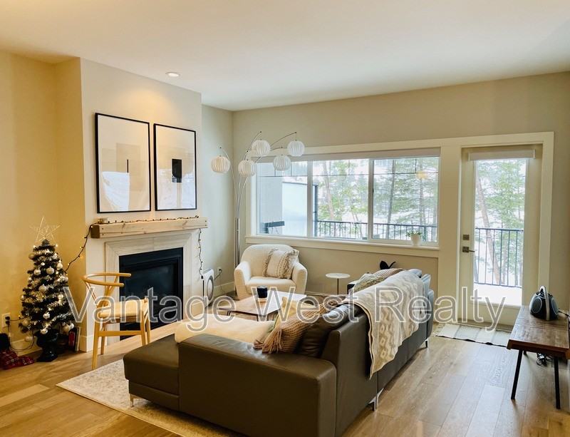 1411 Union Rd - Photo 3 of 19