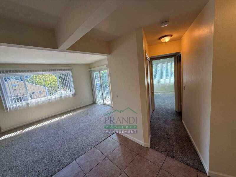 1208 Sir Francis Drake Blvd #14 - Photo 3 of 8