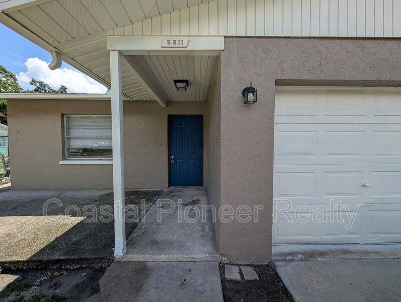 5811 4th St E - Photo 2 of 21