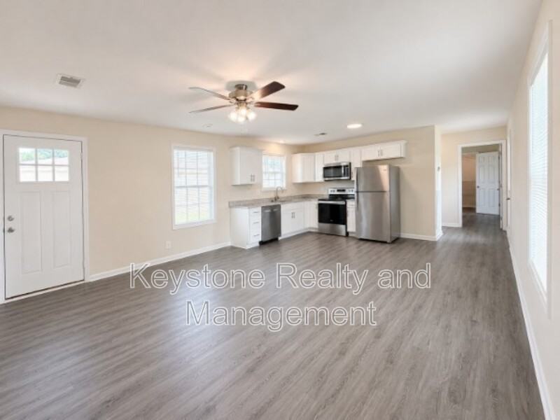 157 Mace Ln - Photo 2 of 12