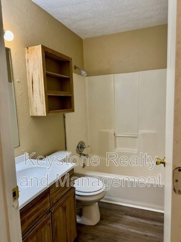 306 Thompsonville Ln #905 - Photo 6 of 10
