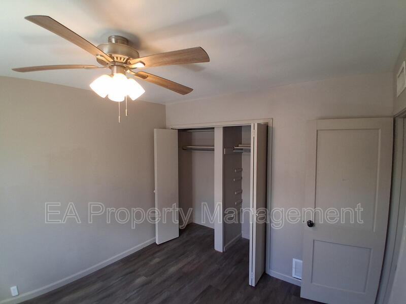 8910 Fairbanks Rd Ne - Photo 7 of 10