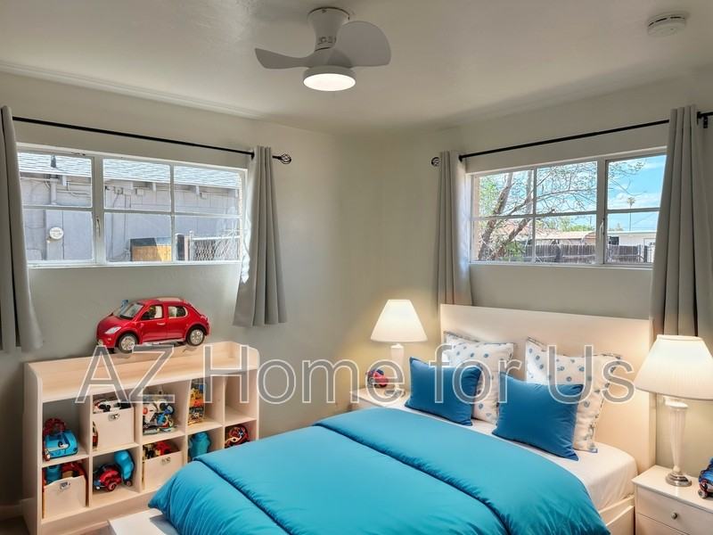2942 W Butler Dr - Photo 4 of 14