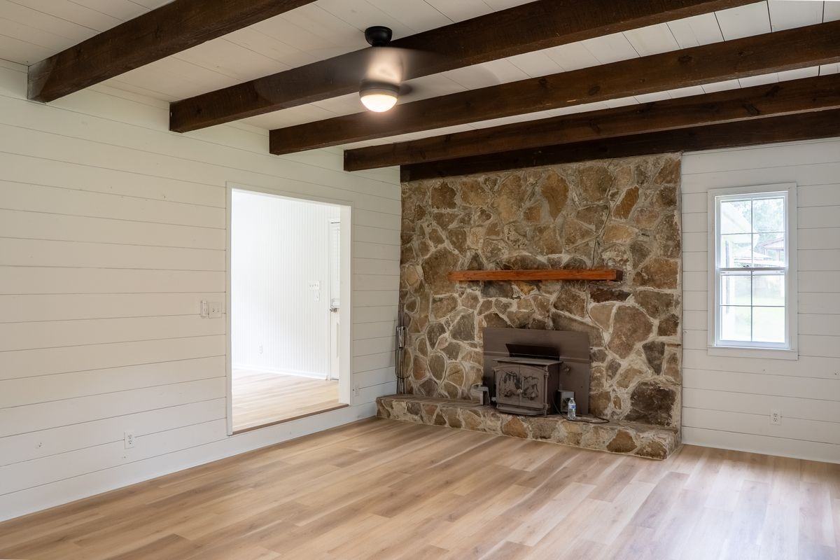 1507 Ewing Chapel Rd - Photo 3 of 19