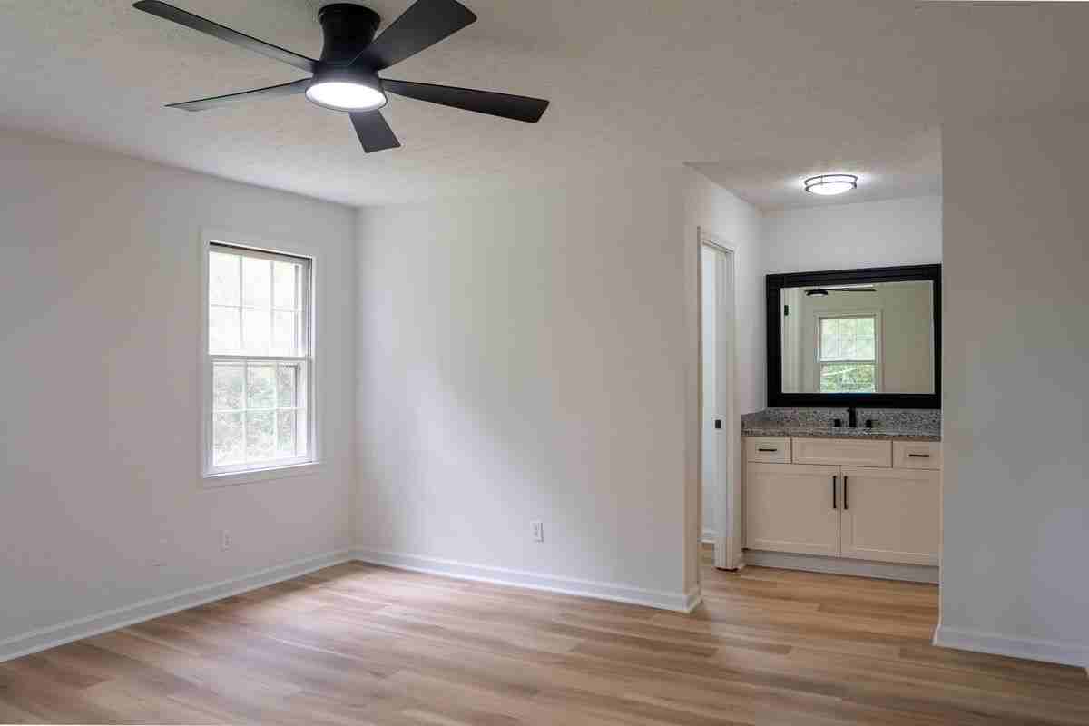 1507 Ewing Chapel Rd - Photo 7 of 19