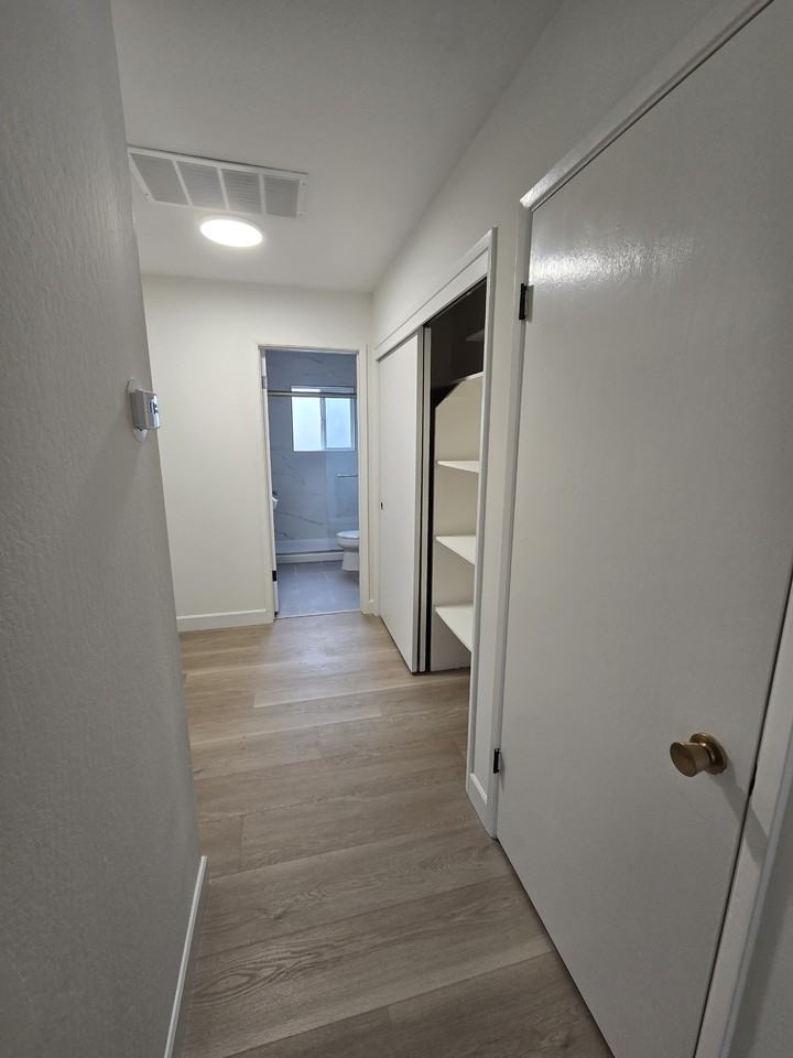 910 Academy Ave - Photo 7 of 18