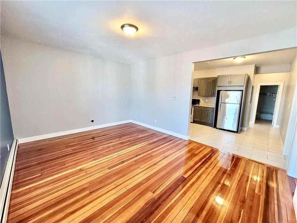 525 Charles St ##2