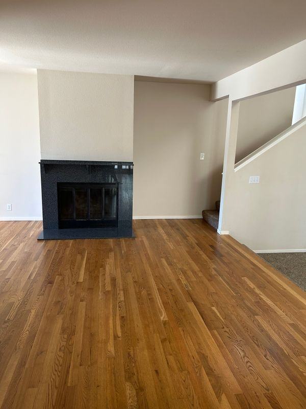 399 Jaycee Dr - Photo 3 of 26