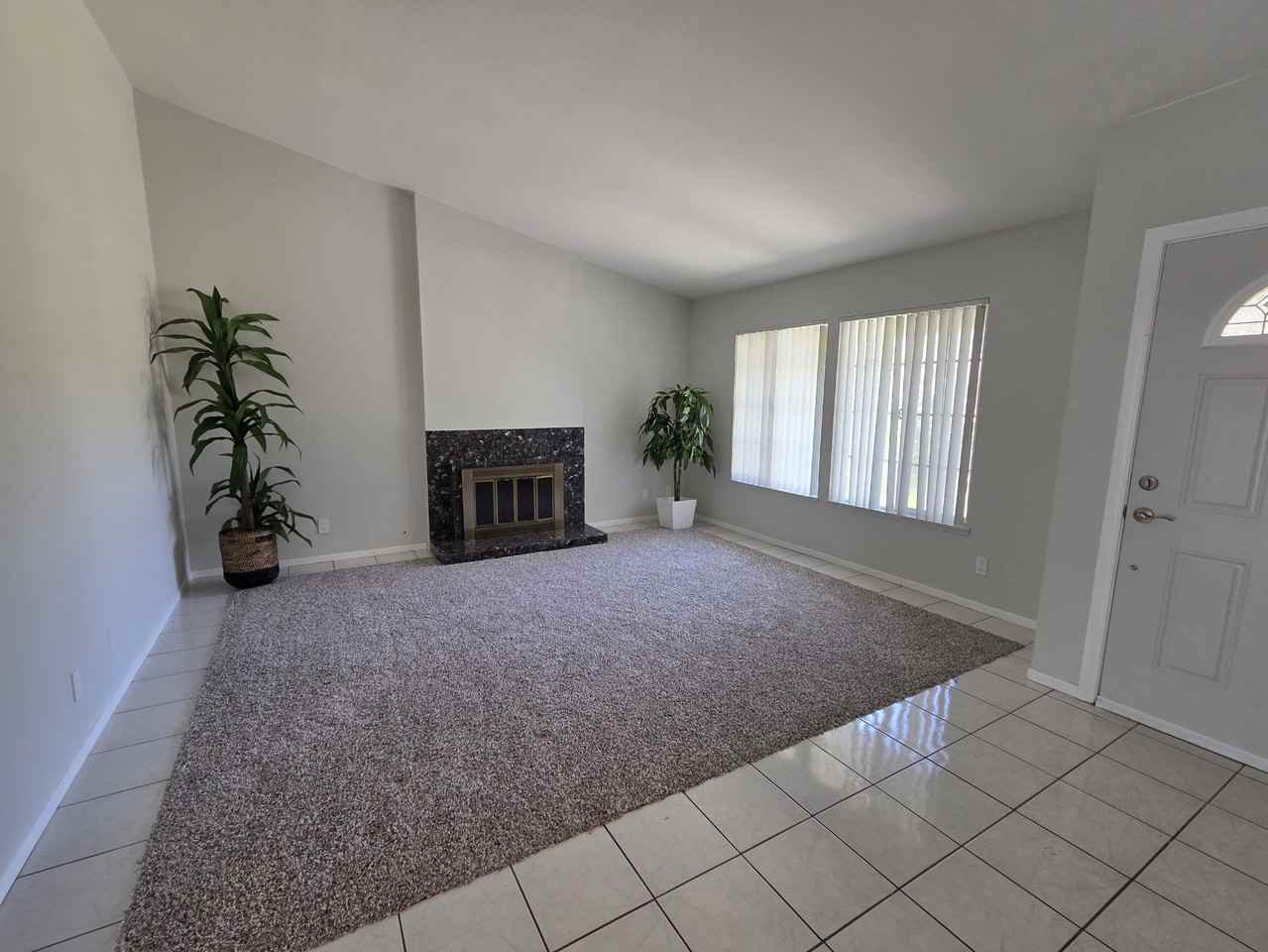 14232 Matisse Ave - Photo 4 of 39