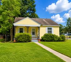 featured image of 416 N 19th Ave