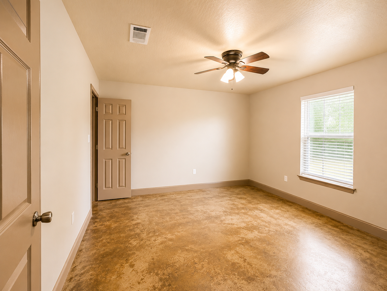 10 Nwr Ln #D - Photo 6 of 12