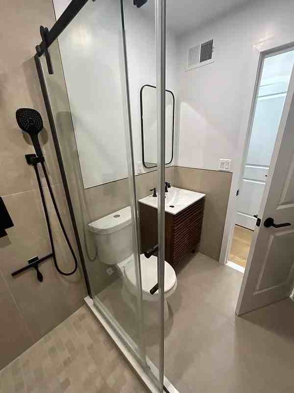 33 Gower St - Photo 3 of 17