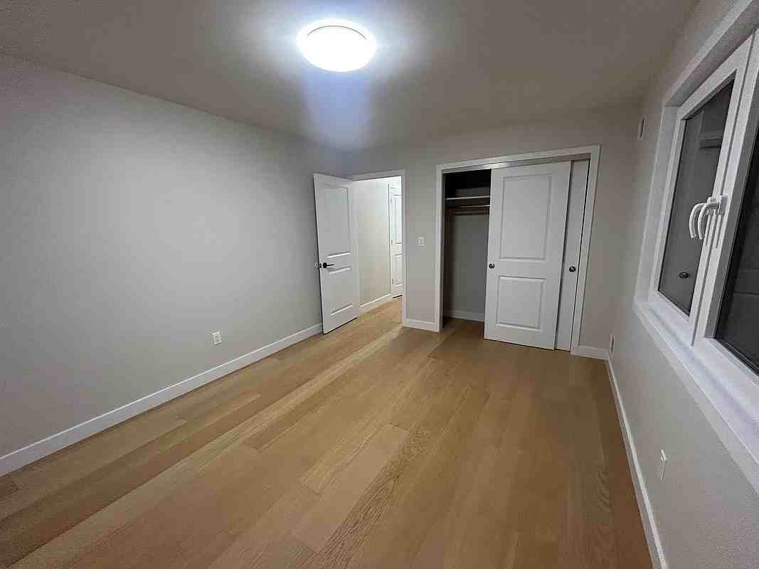 33 Gower St - Photo 7 of 17
