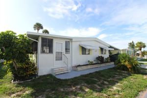 featured image of 607 Cervina Dr N