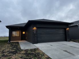 6751 66th Ave S - Photo 1 of 1
