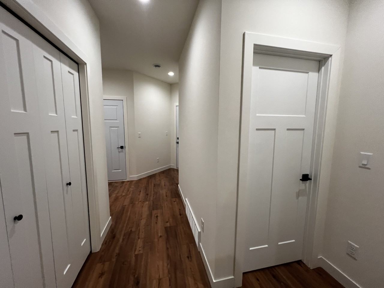 6751 66th Ave S - Photo 3 of 20
