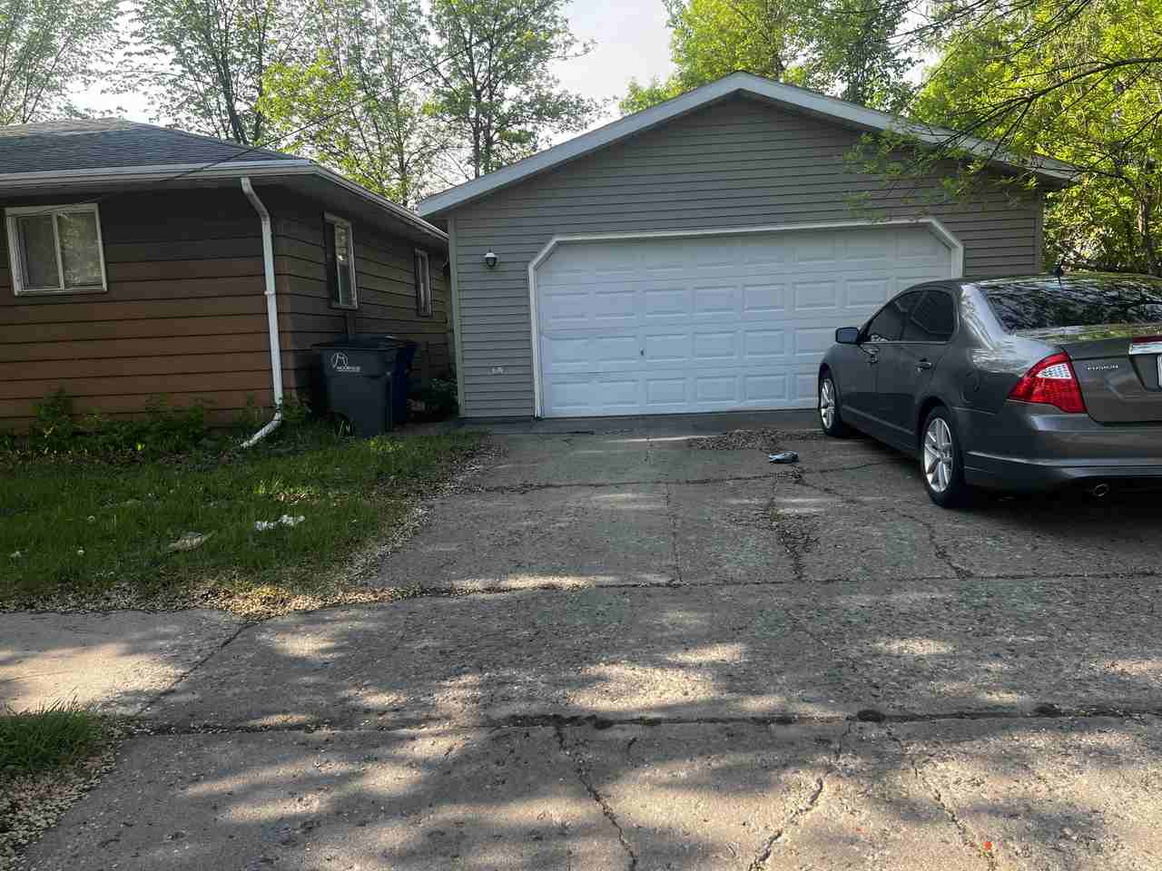 1619-1621 9Th Ave S - Photo 4 of 4